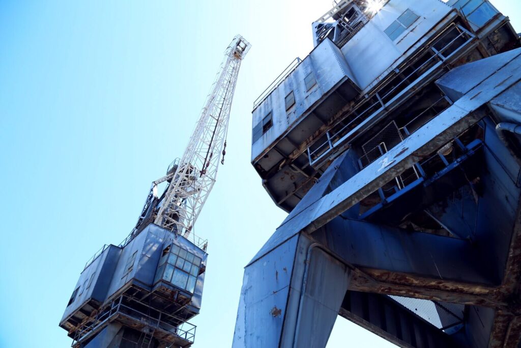 shipping rig platform