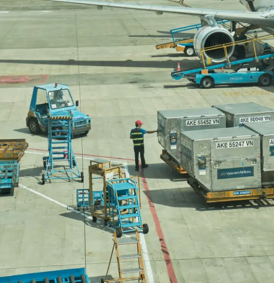 Perishable air freight cargo handling at the airport