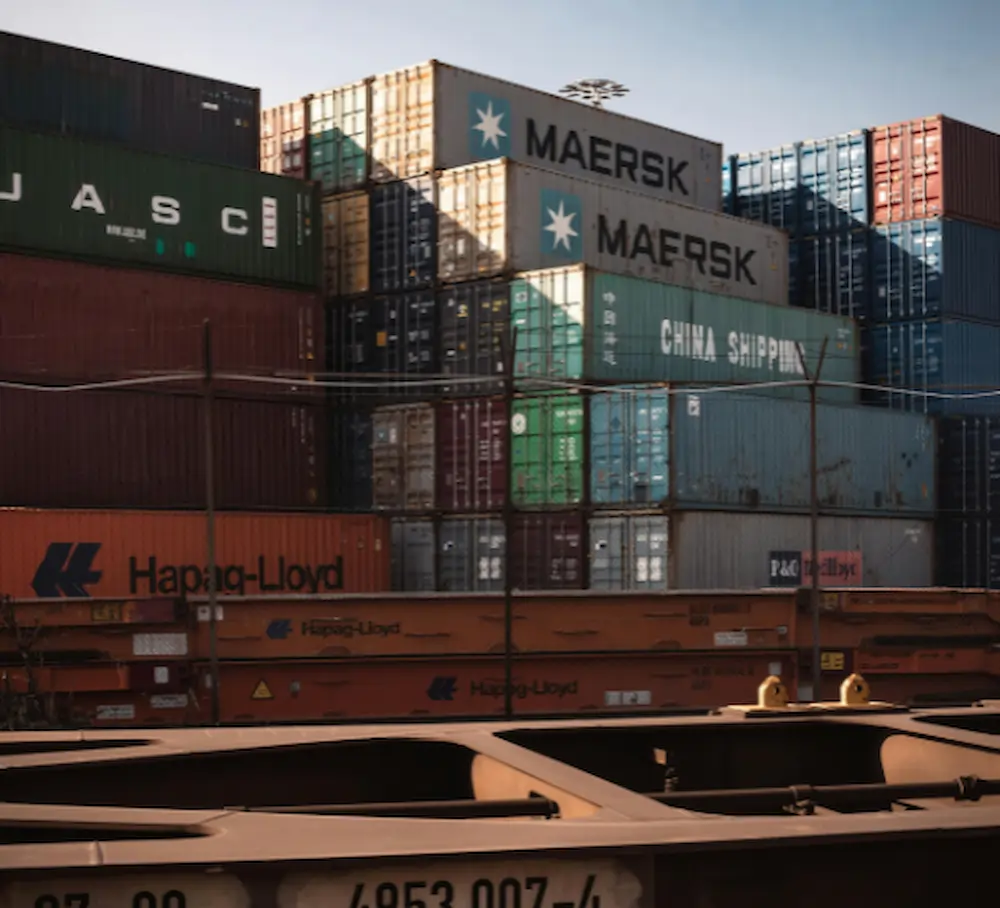 Jade International insurance for containerized cargo shipments